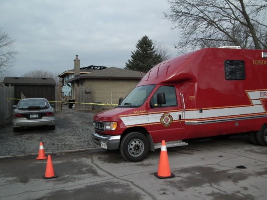 London Fire Investigation vehicle on scene at house fire on Cayuga Cres. Photo By John Miner, The London Free Press