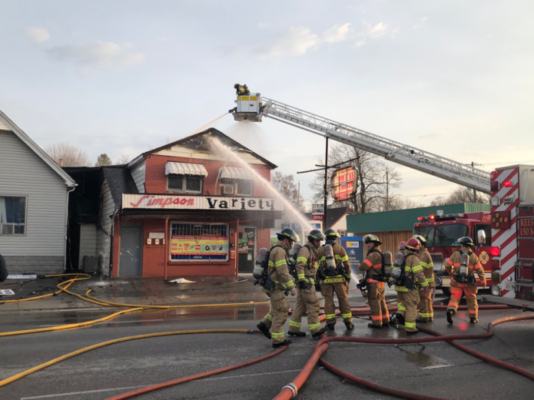 1004 Oxford St E Store Fire