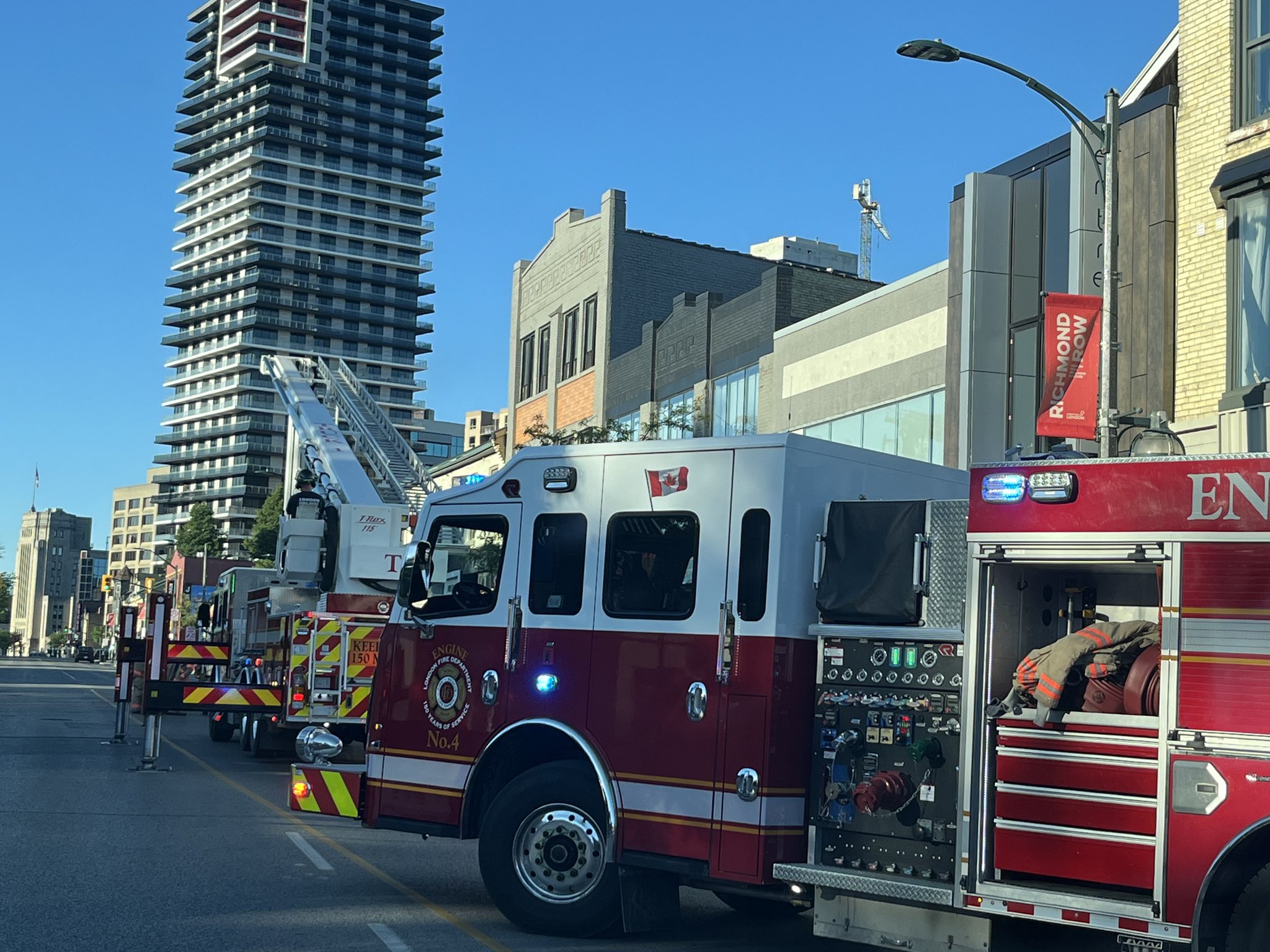 Engine 4 bocking southbound lanes on Richmond Street